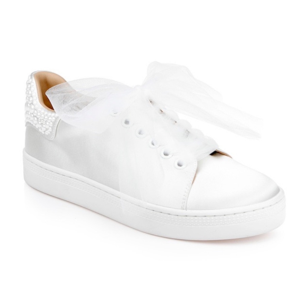 Badgley Mischka White Satin Bridal Sneakers Size 8 Pearl Wedding Lace Up Shoes